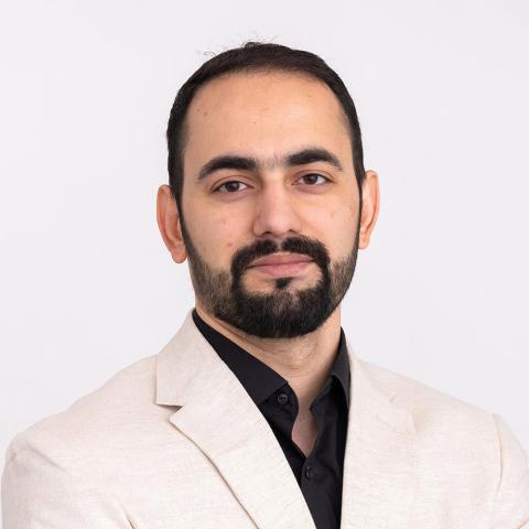 Headshot of Reshad Sharif, Program Administrator
