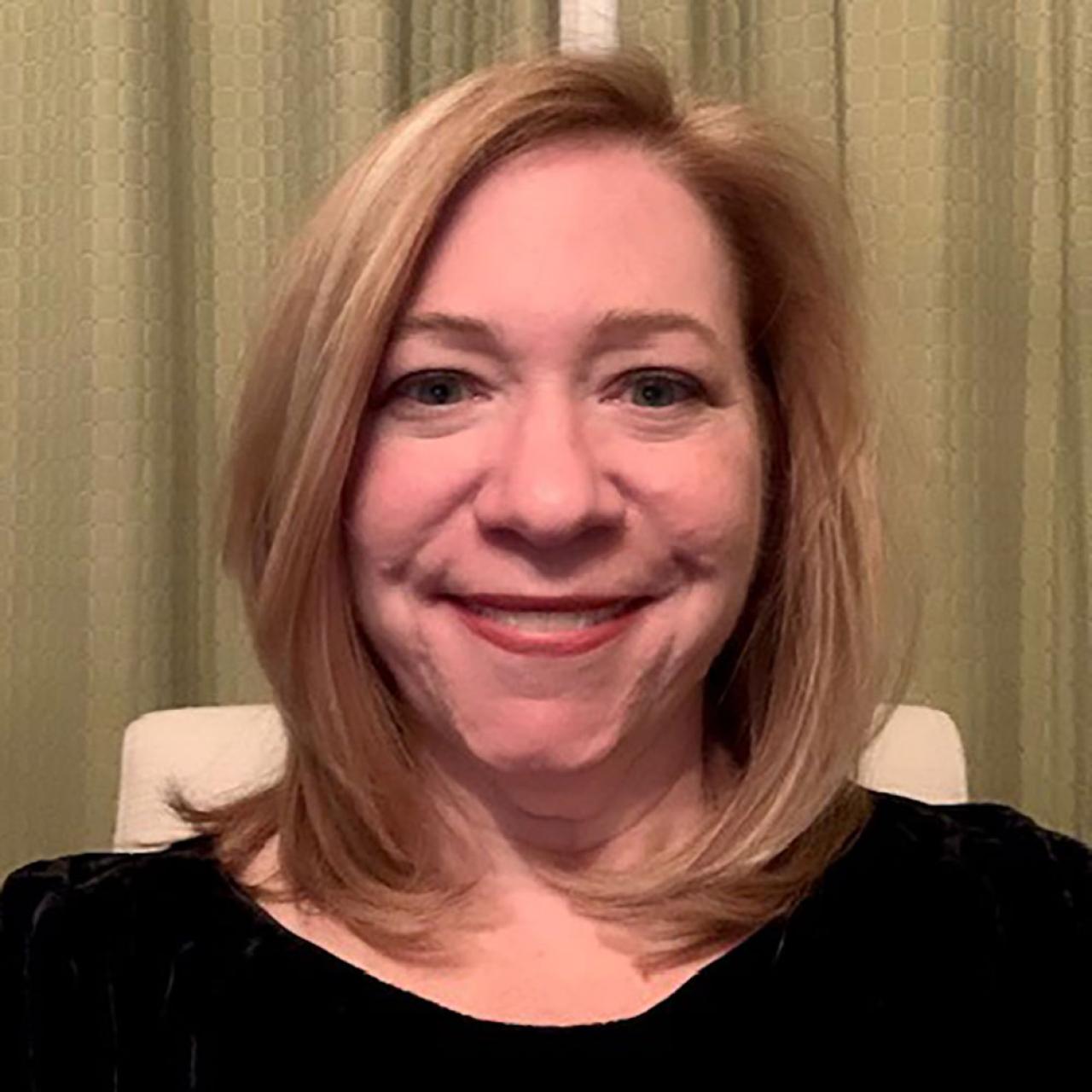 Susan Corcoran headshot