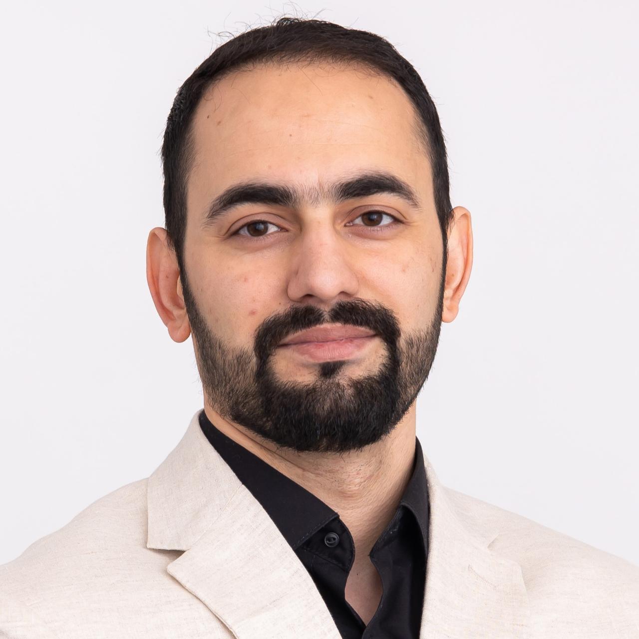 Reshad_Sharif_Headshot