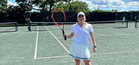 item.storyPage.activeImage.alt || true