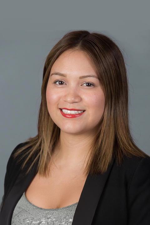 item.storyPage.activeImage.alt || true