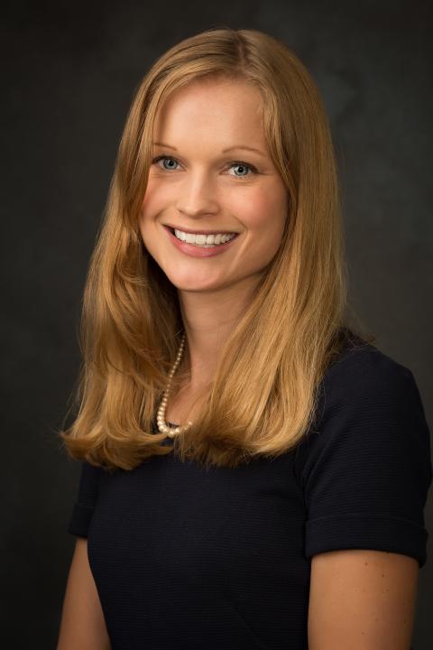 item.storyPage.activeImage.alt || true