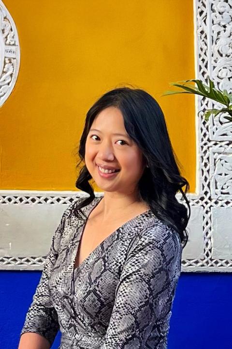 item.storyPage.profileImage.alt || true