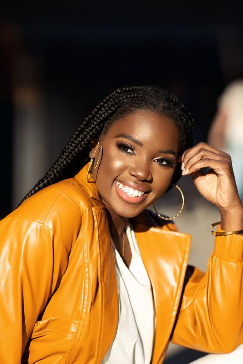 item.storyPage.profileImage.alt || true