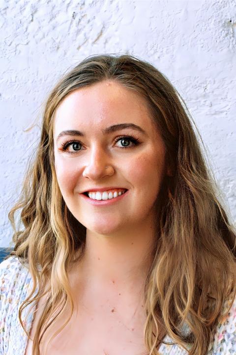 item.storyPage.activeImage.alt || true