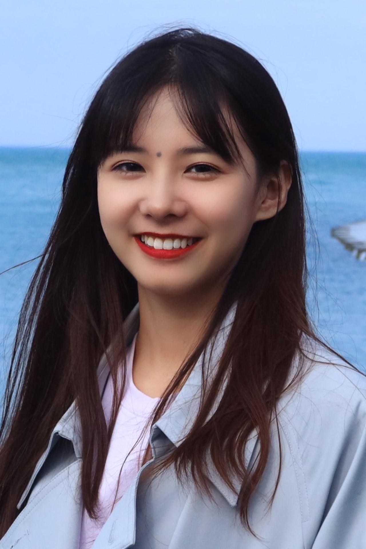 Yi Li, Division of Programs in Business at NYU SPS alumnus.