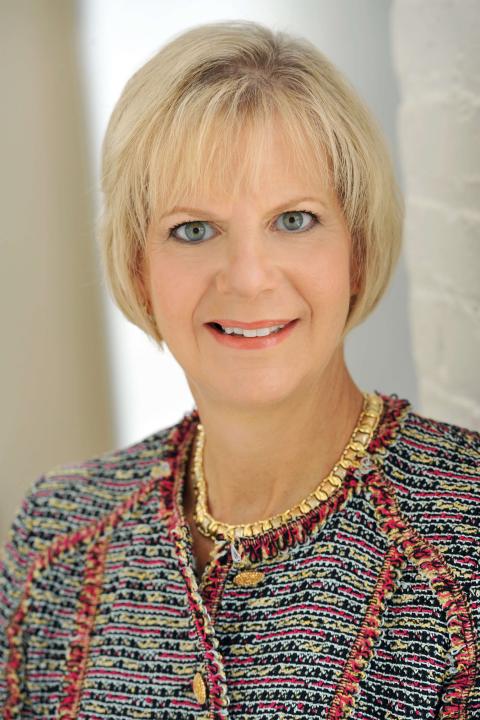 item.storyPage.activeImage.alt || true